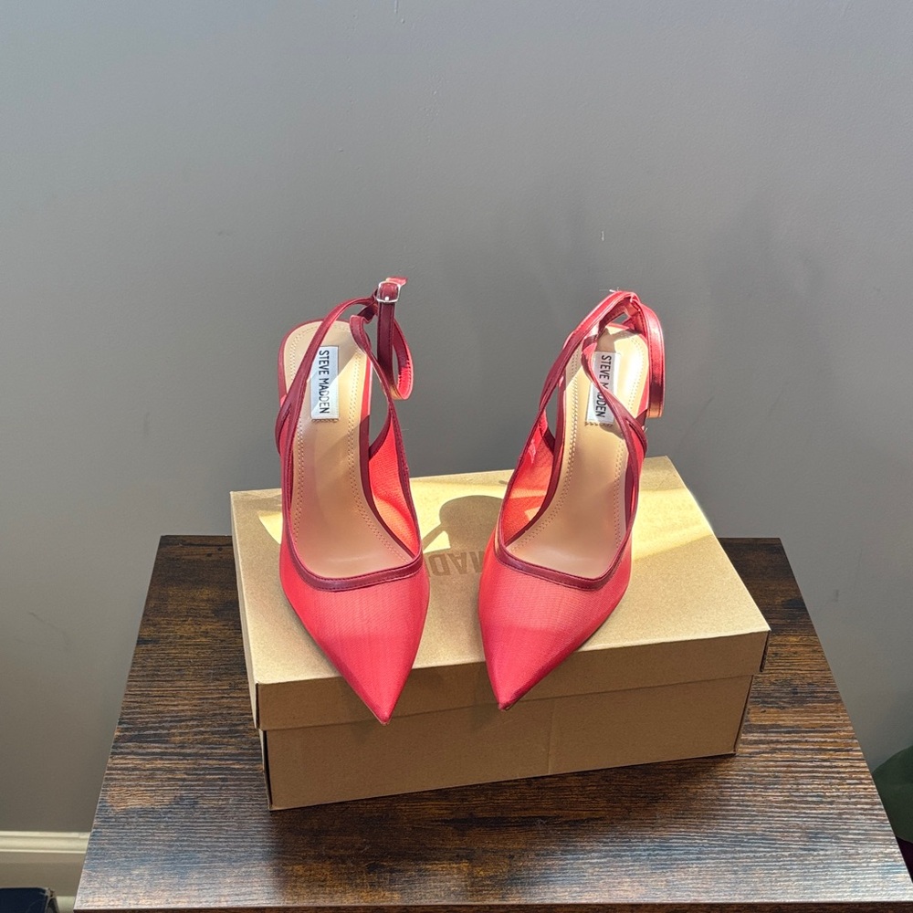 Steve Madden Red Pointed Toe Ankle-Strap Pumps